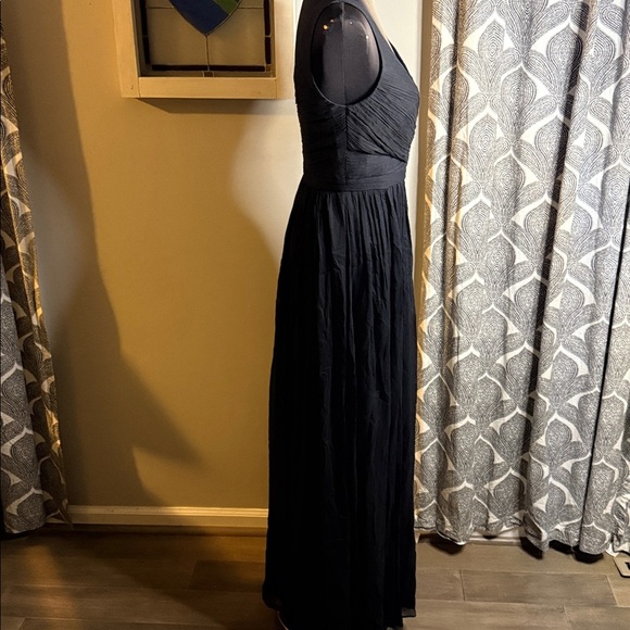 J Crew 100% Silk Chiffon Formal Gown SZ 4 - Picture 10 of 12